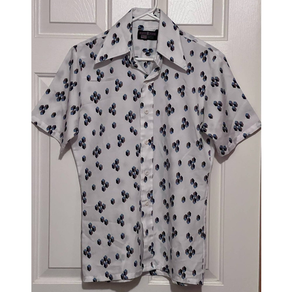Grants Mates Grants Men's Wear White Blue Tan Short Sleeve‎ 27" Long x 19" PTP